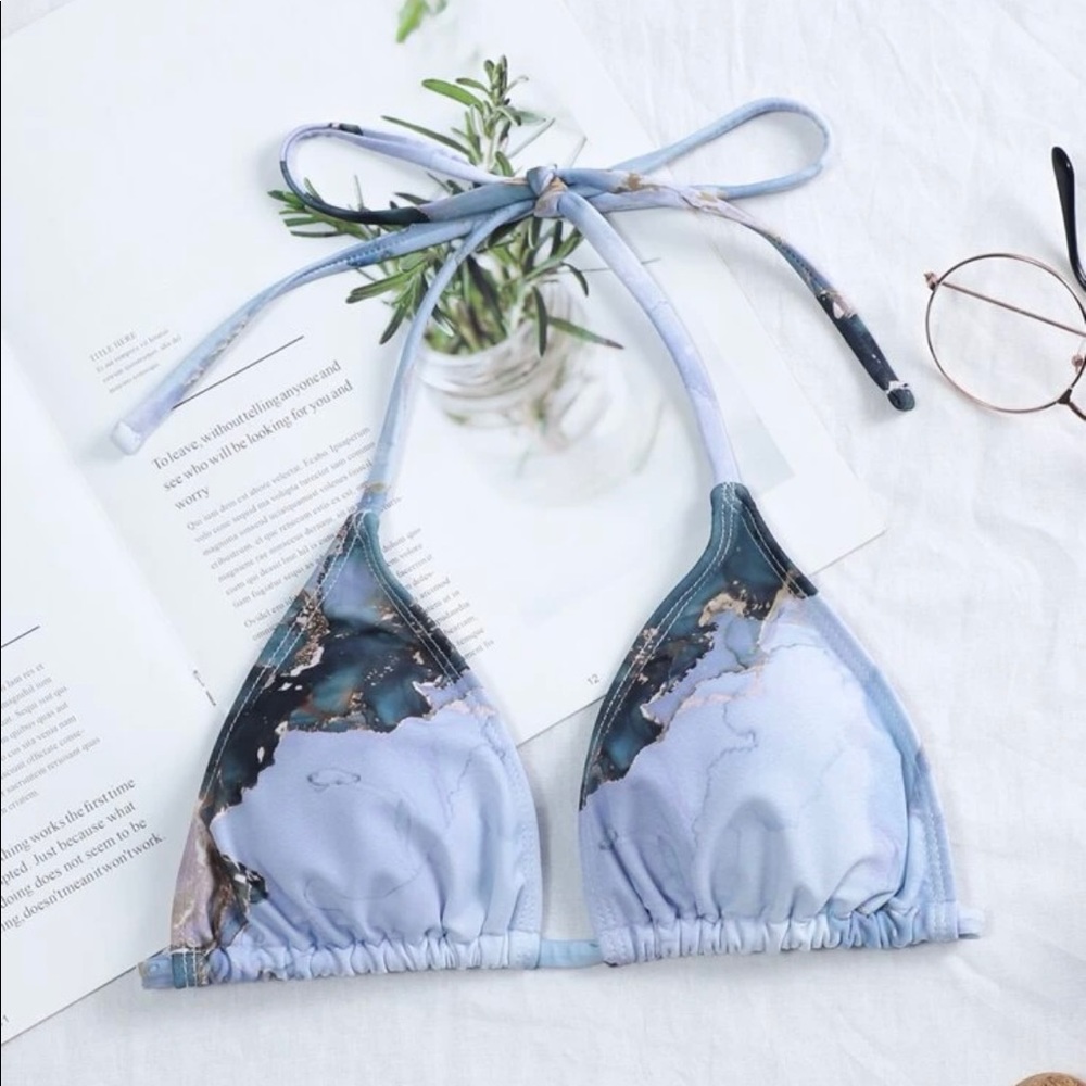 New swimsuits Bikini.